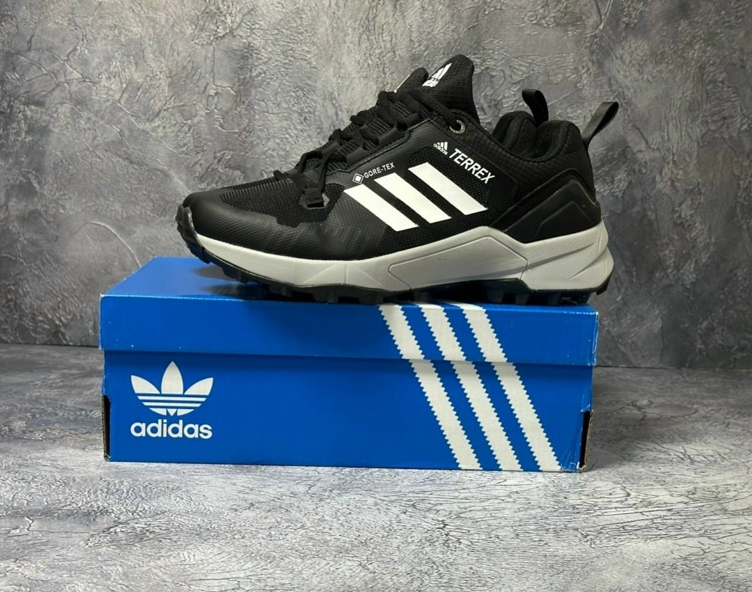 кроссовки adidas terrex ax4 gtx зимние черные,мужские кроссовки adidas,адидас терекс буст agravic кроссовки мужские,кроссовки adidas gore tex мужские модель 2026 год,кроссовки adidas terrex