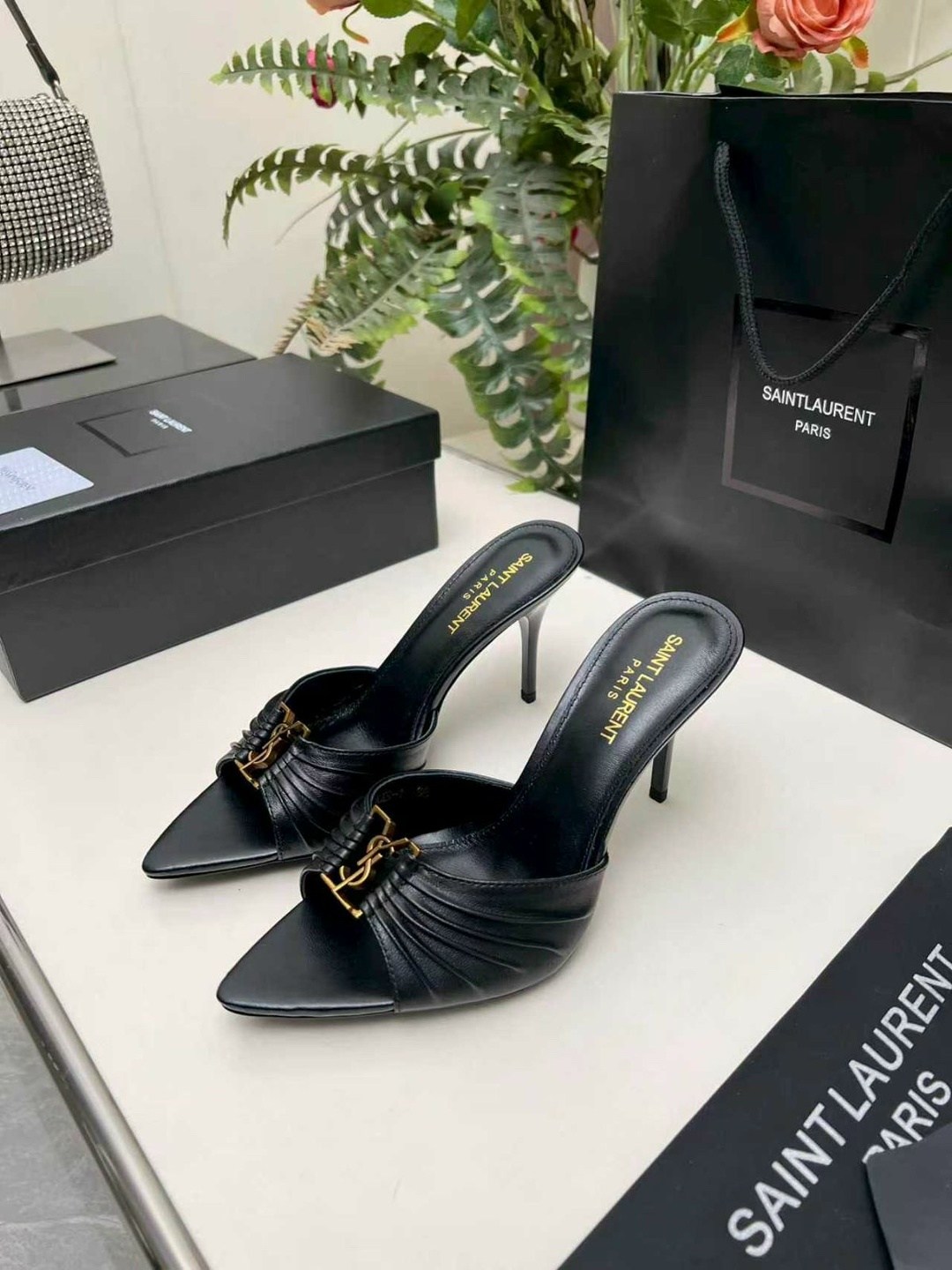 босоножки yves saint laurent,туфли saint laurent,туфли yves saint laurent,босоножки saint laurent,