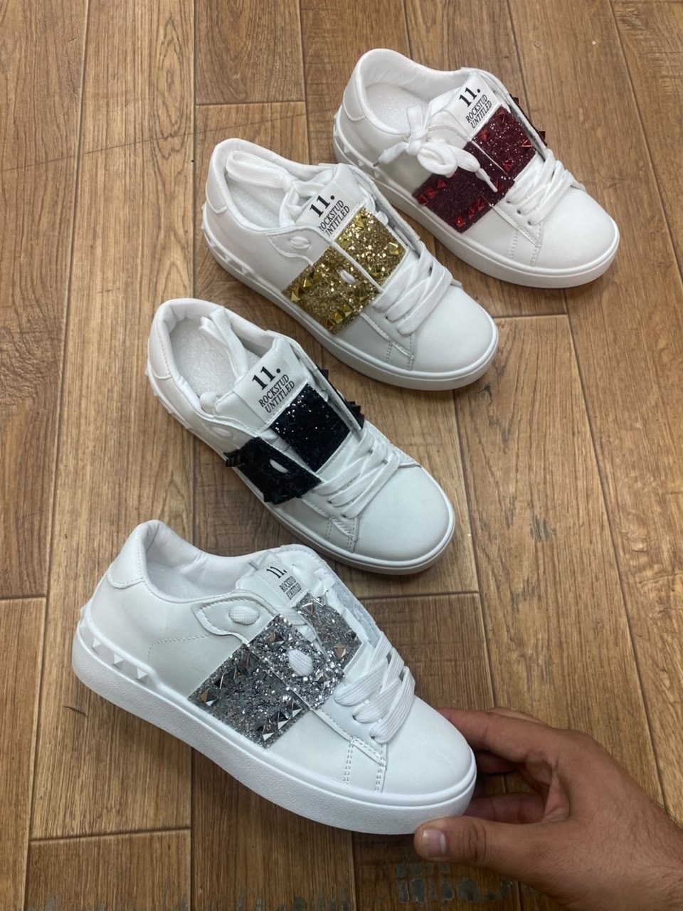 ,женские кроссовки,valentino кроссовки,кроссовки для женщин,модные кроссовки