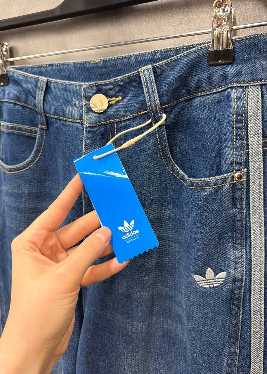 широкие джинсы adidas,джинсы adidas клеш,джинсы balenciaga adidas,джинсы adidas,мужские джинсы