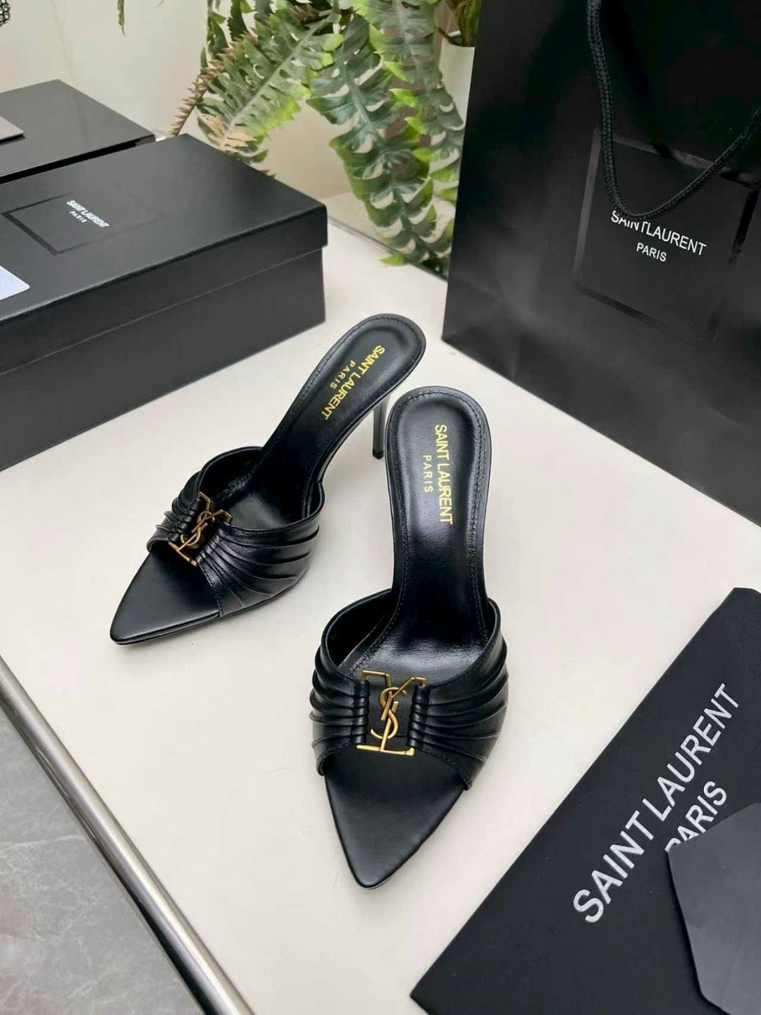 босоножки yves saint laurent,туфли saint laurent,туфли yves saint laurent,босоножки saint laurent,
