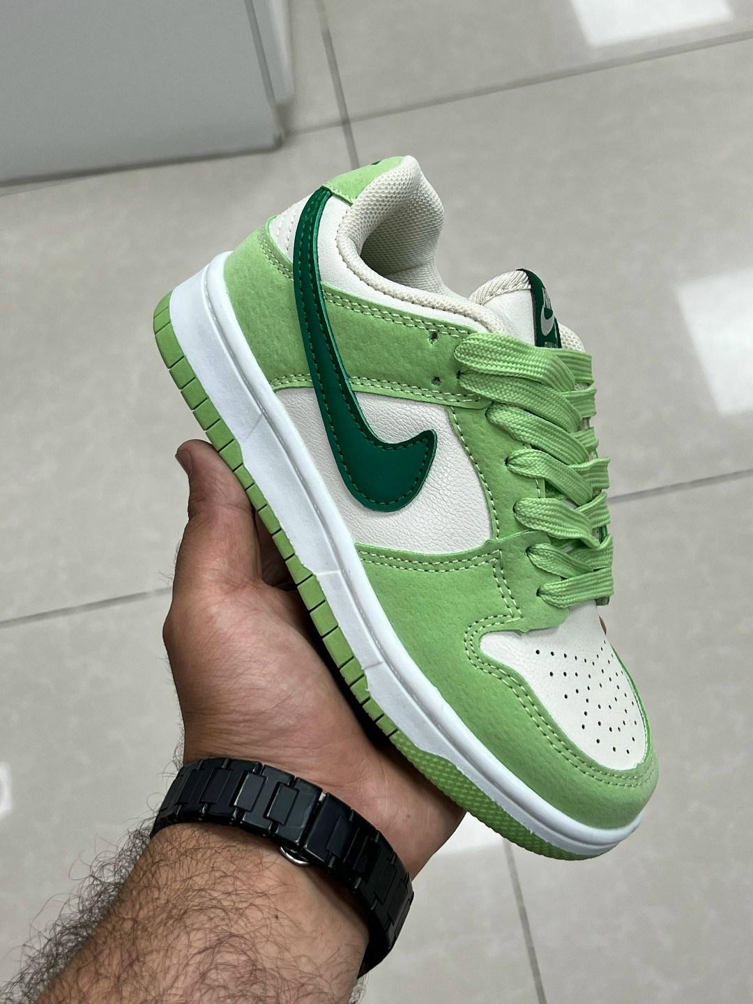 кроссовки nike sb dunk low racing 506,nike кроссовки sb dunk low,кроссовки мужской,кроссовки мужские nike sb dunk low,кроссовки известных брендов