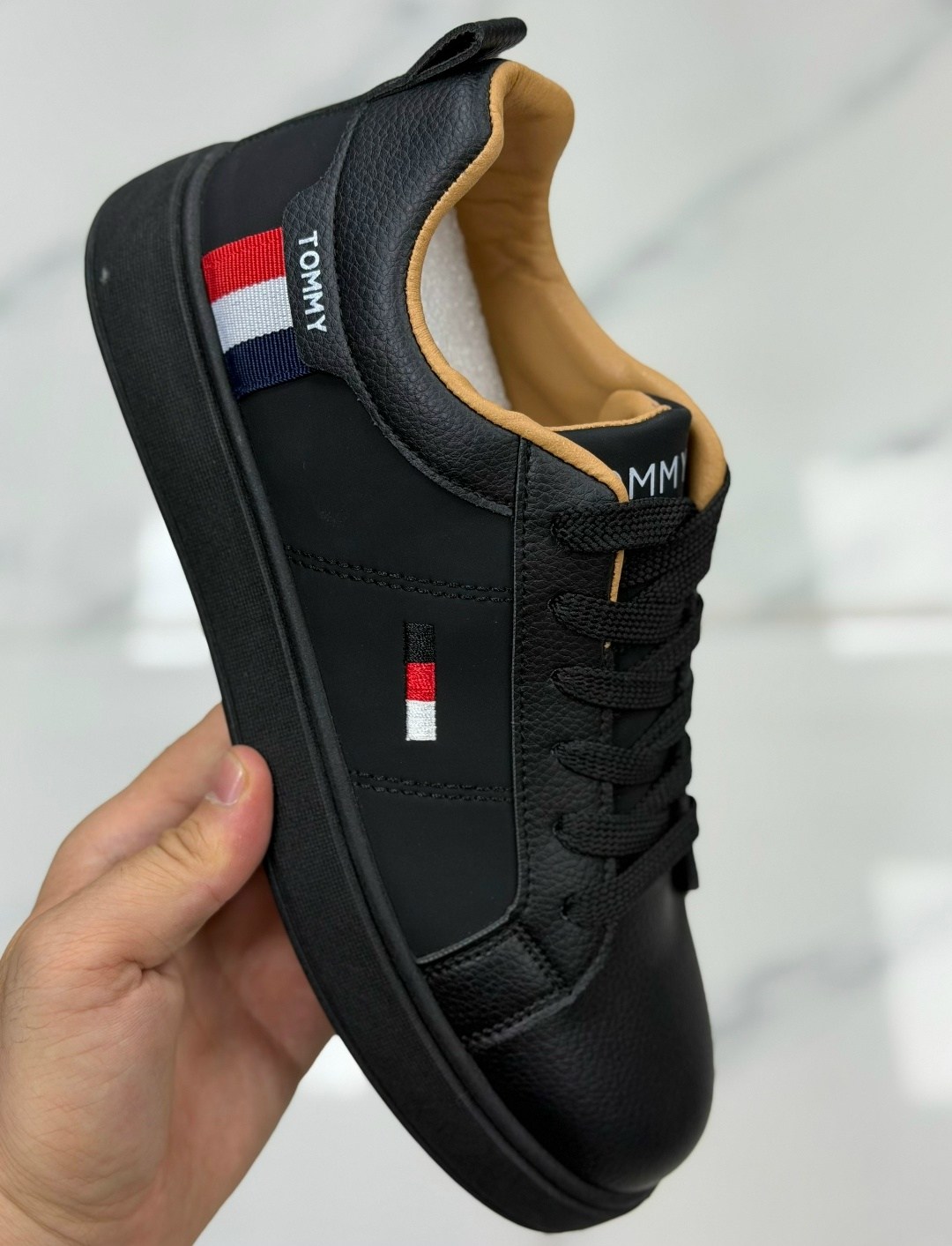 мужские кроссовки tommy hilfiger,мужские кеды tommy hilfiger,кроссовки tommy hilfiger,кеды tommy hilfiger,