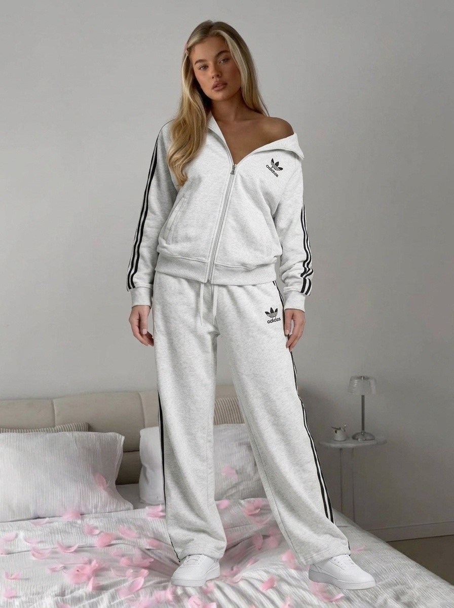 спортивные костюмы женские,комплект одежды adidas sportswear,костюм адидас женский,спортивный костюм женский adidas,спортивный костюм adidas originals