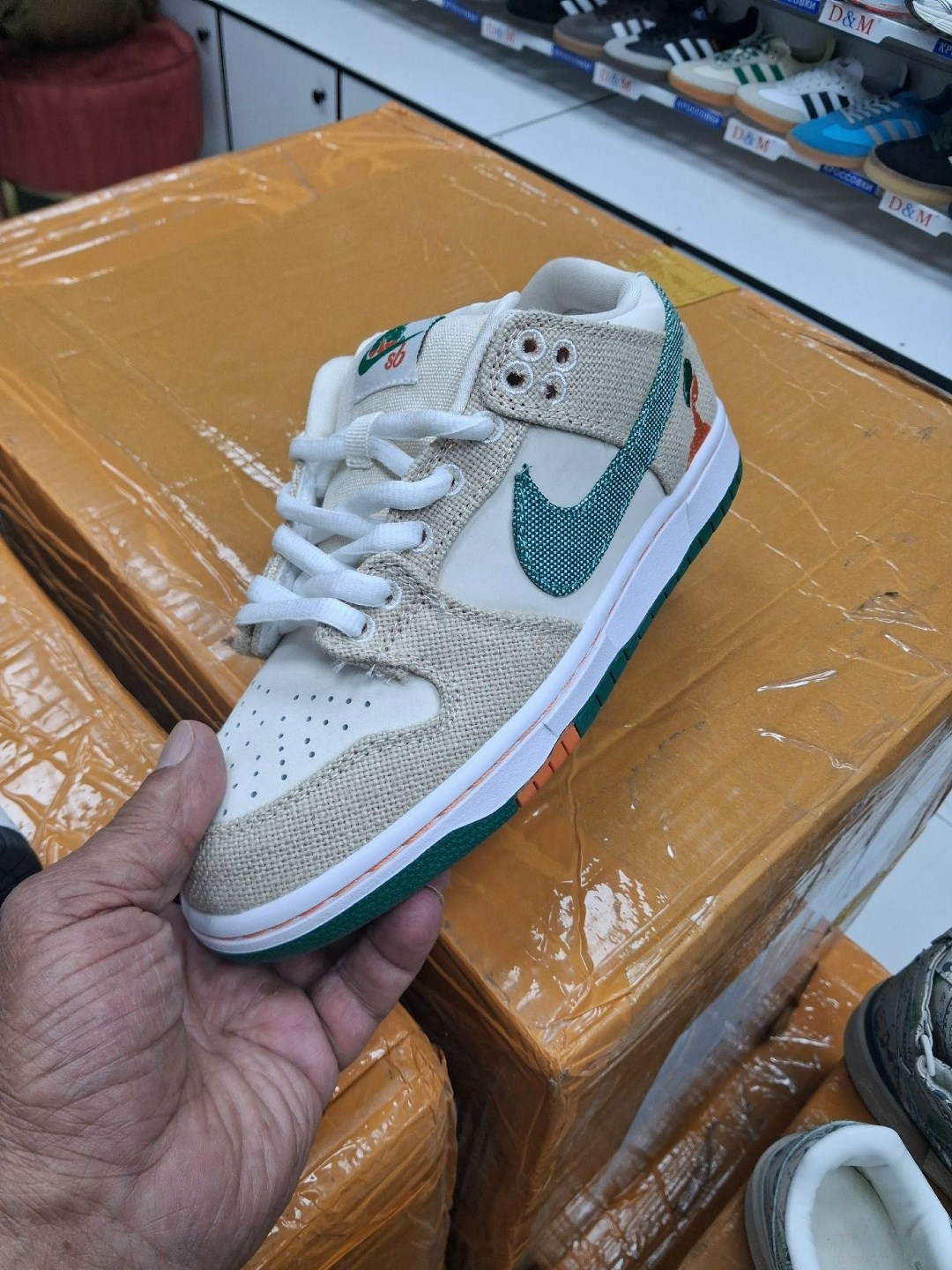 кроссовки nike sb dunk low jarritos,jarritos × nike sb dunk low,nike sb jarritos,кроссовки jarritos x nike sb dunk low,nike sb dunk low