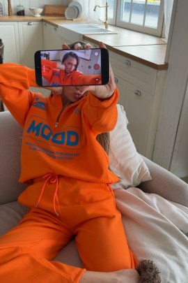 Костюм