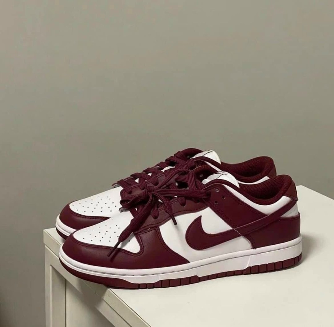 nike dunk low bordeaux,кроссовки nike dunk sb low,nike dunk low "team red",кроссовки nike dunk low michigan state,кроссовки nike dunk low
