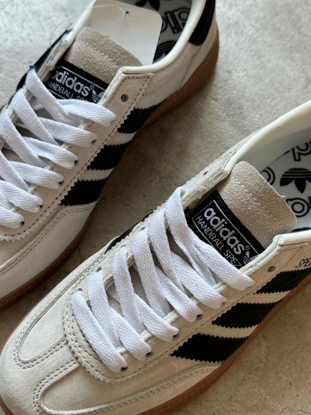 adidas originals handball spezial,кроссовки adidas handball spezial,кеды adidas spezial,кроссовки adidas,adidas handball spezial