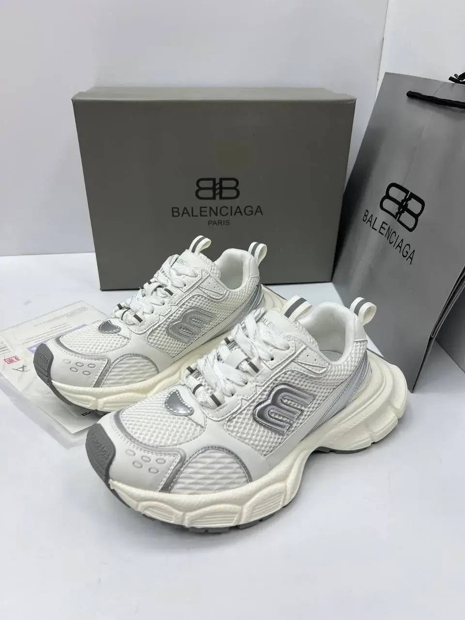 кроссовки женские balenciaga,баленсиага кроссовки в сетку,кроссовки balenciaga,женские кроссовки,кроссовки баленсиага