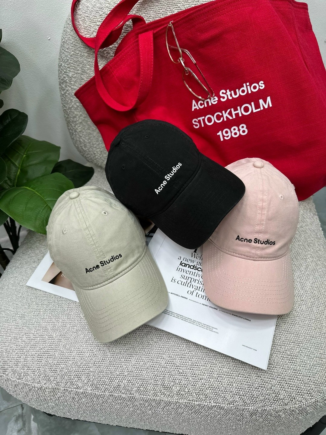 бейсболка balenciaga,кепка,стильная бейсболка,бейсболка модная,бейсболка женская
