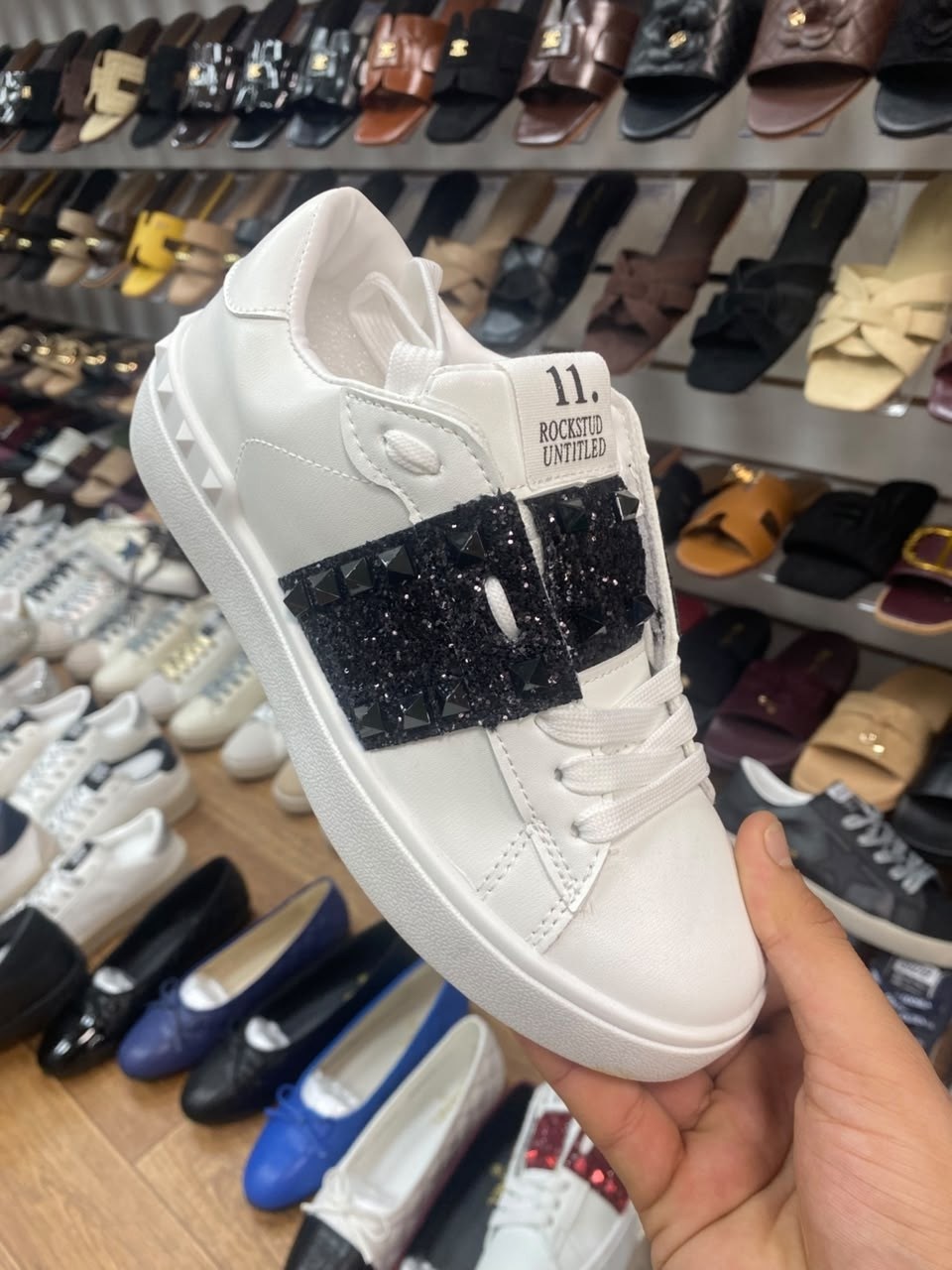 ,женские кроссовки,valentino кроссовки,кроссовки для женщин,модные кроссовки