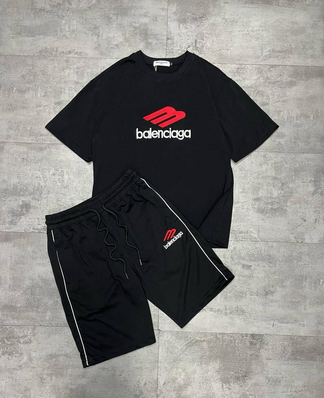 футболка мужская balenciaga,balenciaga футболки,лонгслив balenciaga,майка баленсиага,футболки базовая
