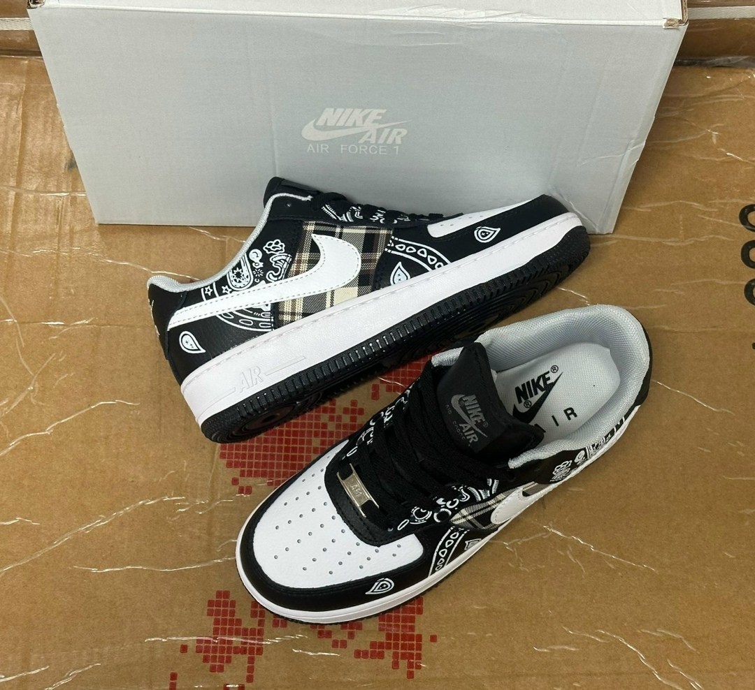 мужские кроссовки nike air force 1 low,кроссовки travis scott x nike air force 1 low,кроссовки nike air force 1 low travis scott,кросcовки nike air force 1,sb dunk low travis scott nike