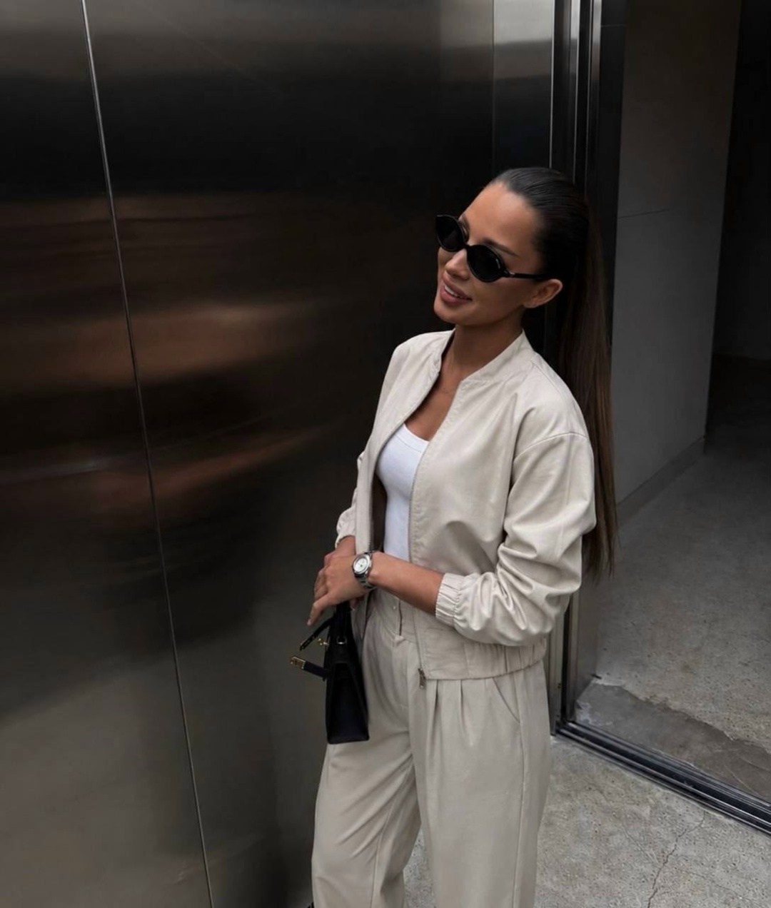 брючный костюм,костюмы женские,костюм трикотажный,одежда костюм,комбинезон повседневный