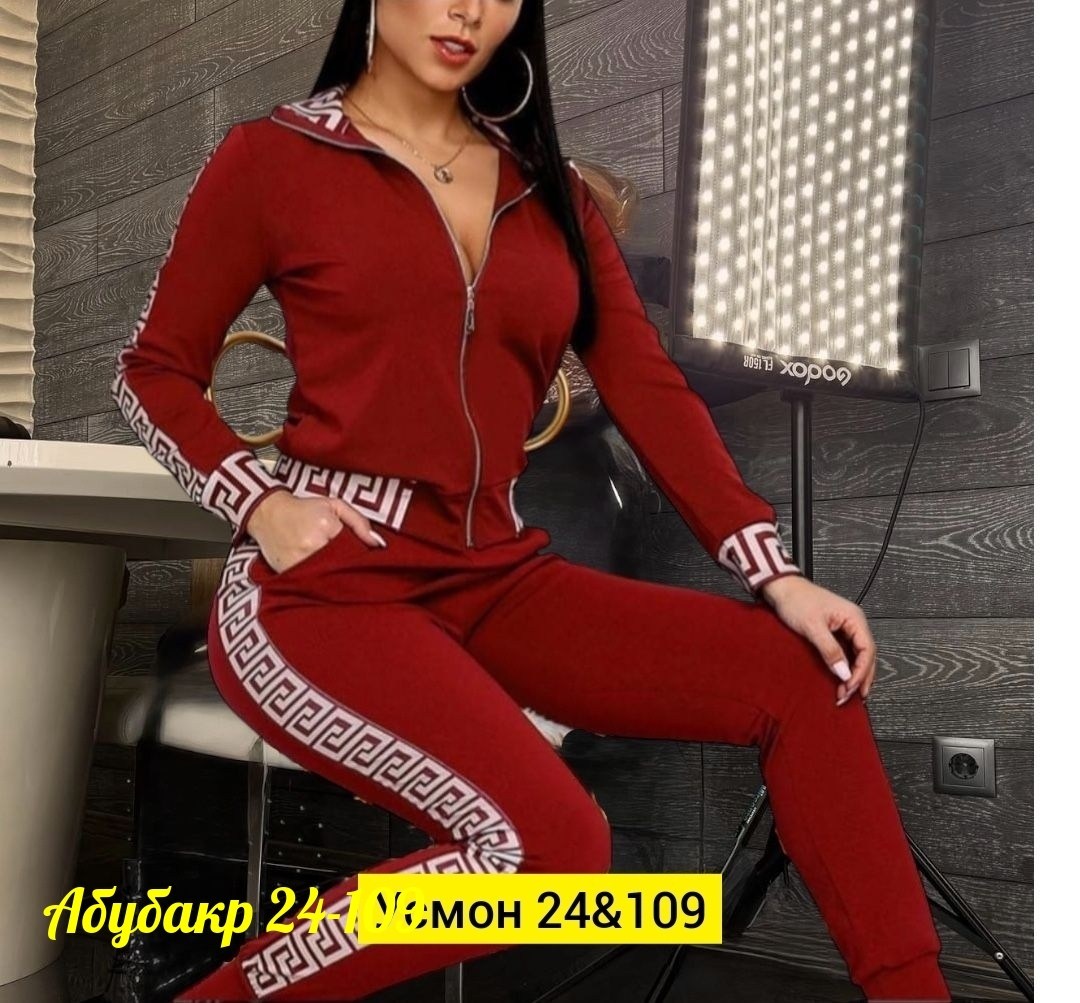 женский костюм двойка ткань трикотаж эластан,костюм спортивный женский,женские костюмы из эластана,спортивный костюм прада женский,спортивные костюмы для женщин