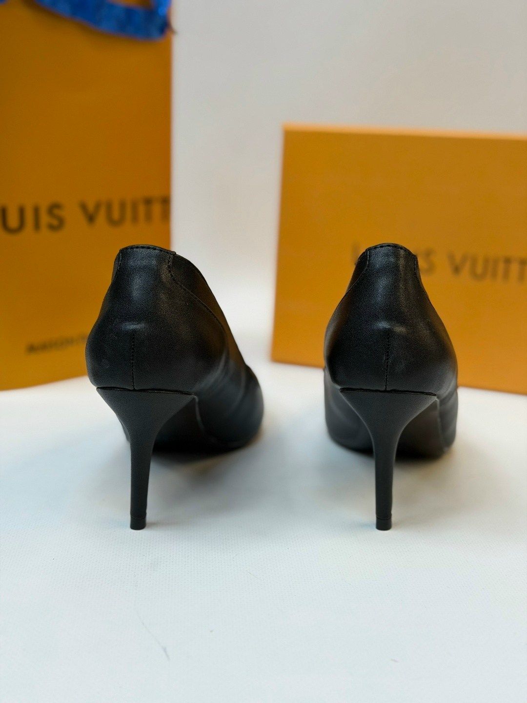 туфли louis vuitton,туфли луи виттон,туфли луи виттон каблук,туфли женские,туфли для женщин