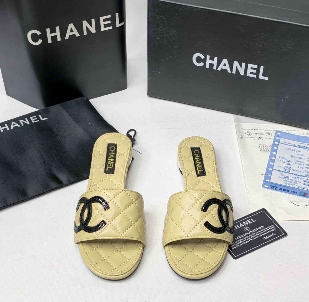 шлепанцы chanel,тапочки женские chanel,босоножки chanel,тапочки chanel,шлепки шанель