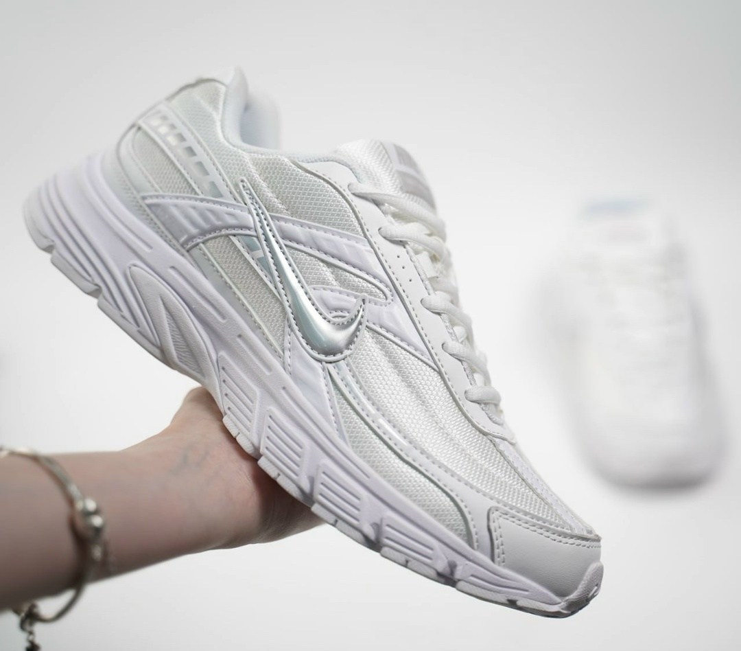 кроссовки nike initiator,nike initiator белые,женские кроссовки nike initiator тканевые белые,женские кроссовки nike,кроссовки женские nike initiator белые 39 eu
