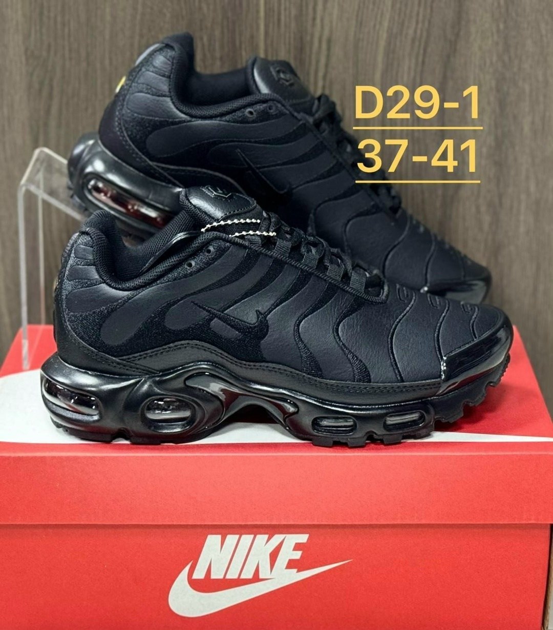 кроссовки nike air max tn plus,nike air max plus tn,женские кроссовки,nike air max plus,кроссовки