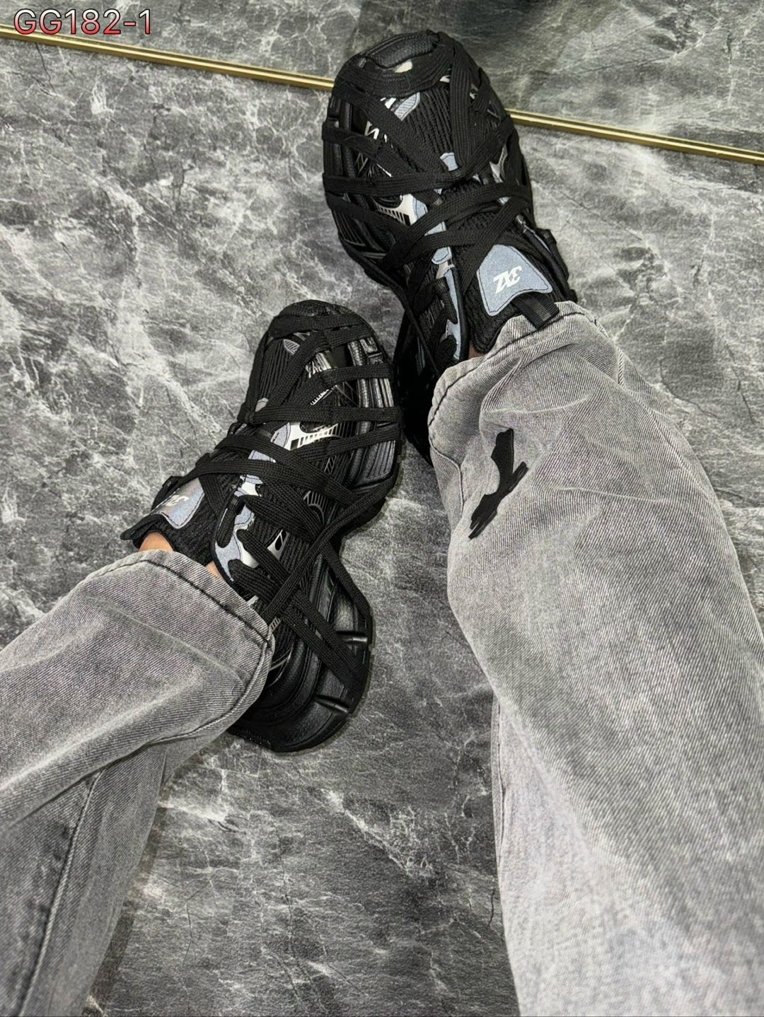 кроссовки balenciaga женские,balenciaga кроссовки,кроссовки balenciaga 3xl черный,мужские кроссовки balenciaga track в стиле баленсиага черные многослойная подошва,кроссовки balenciaga 3 xl