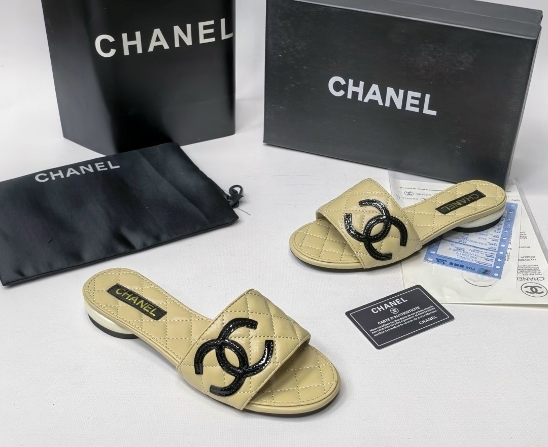 шлепанцы chanel,тапочки женские chanel,босоножки chanel,тапочки chanel,шлепки шанель