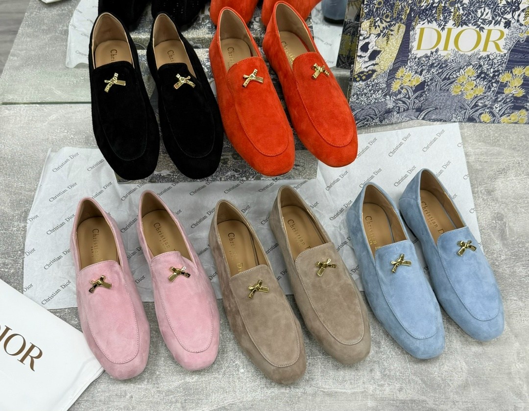 ,loro piana лоферы женские,лоферы женские gucci,лоферы loro piana,замшевые лоферы