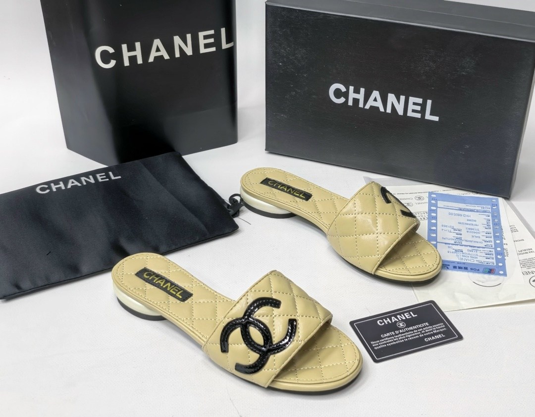 шлепанцы chanel,тапочки женские chanel,босоножки chanel,тапочки chanel,шлепки шанель