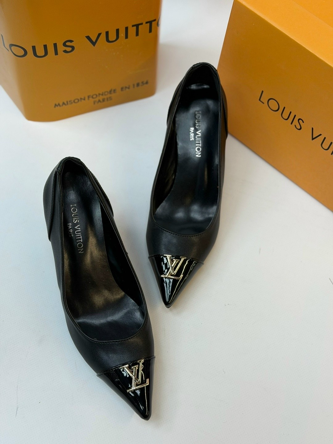 туфли louis vuitton,туфли луи виттон,туфли луи виттон каблук,туфли женские,туфли для женщин