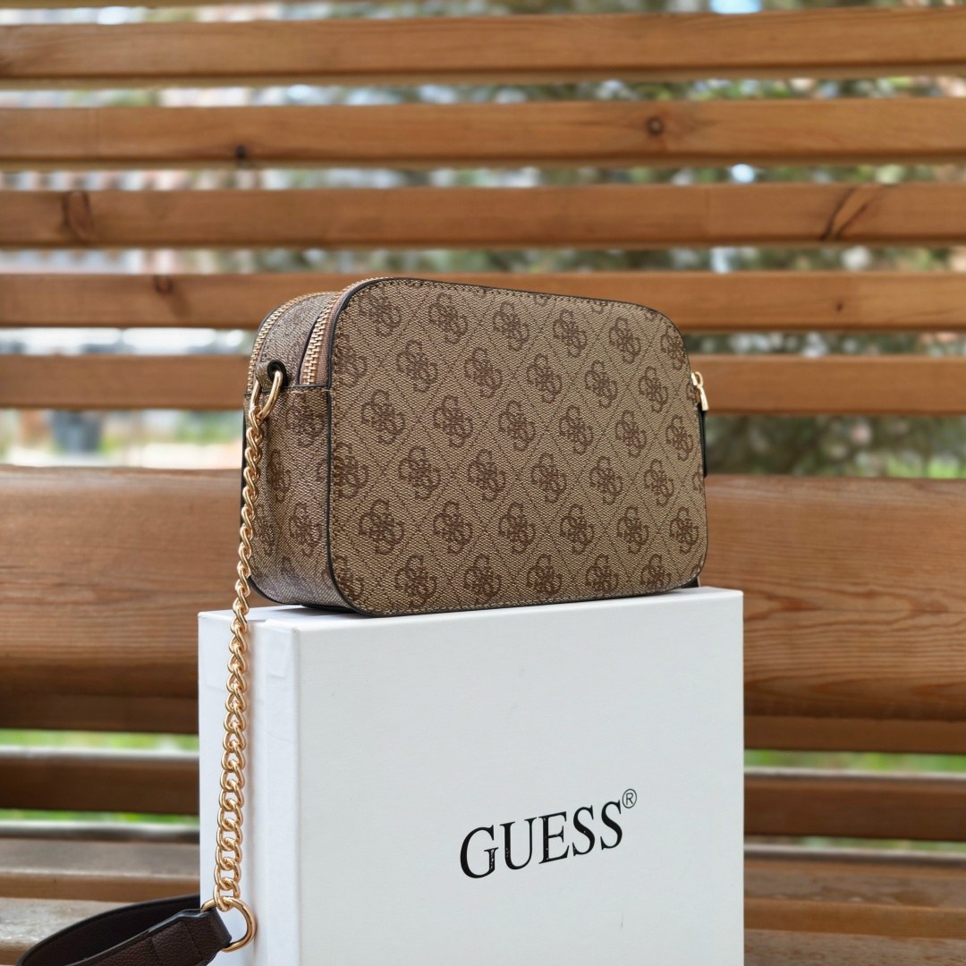 женская сумка guess,сумка на плечо кросс-боди guess,сумка через плечо guess noelle серо-коричневая,женская сумка через плечо guess,сумка guess