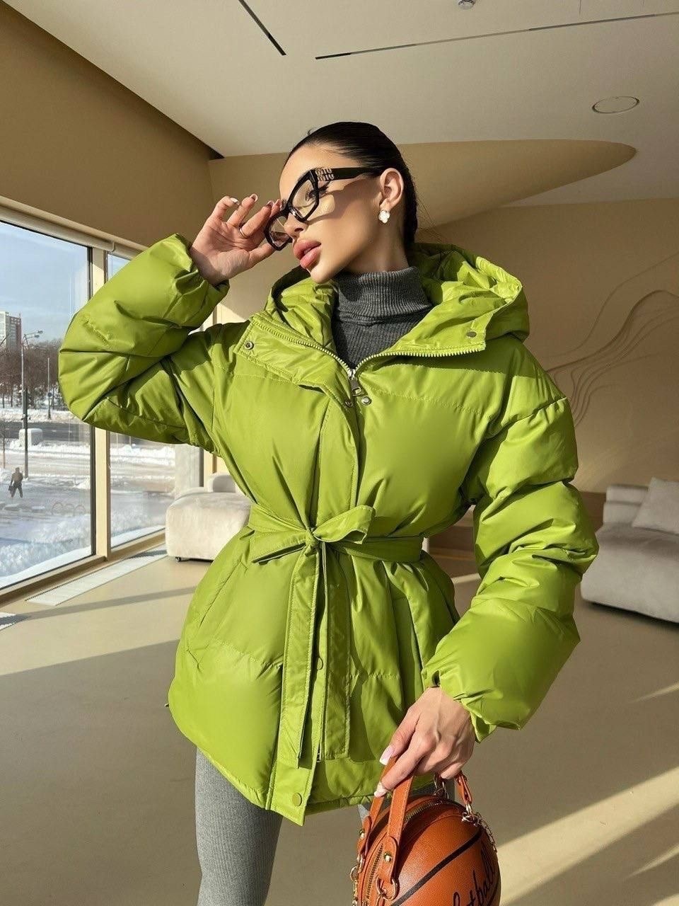 куртка зимняя с капюшоном оверсайз пуховик julineiz 272887433,куртка с поясом,куртка оверсайз,куртка пуховик,куртка зимняя стильная