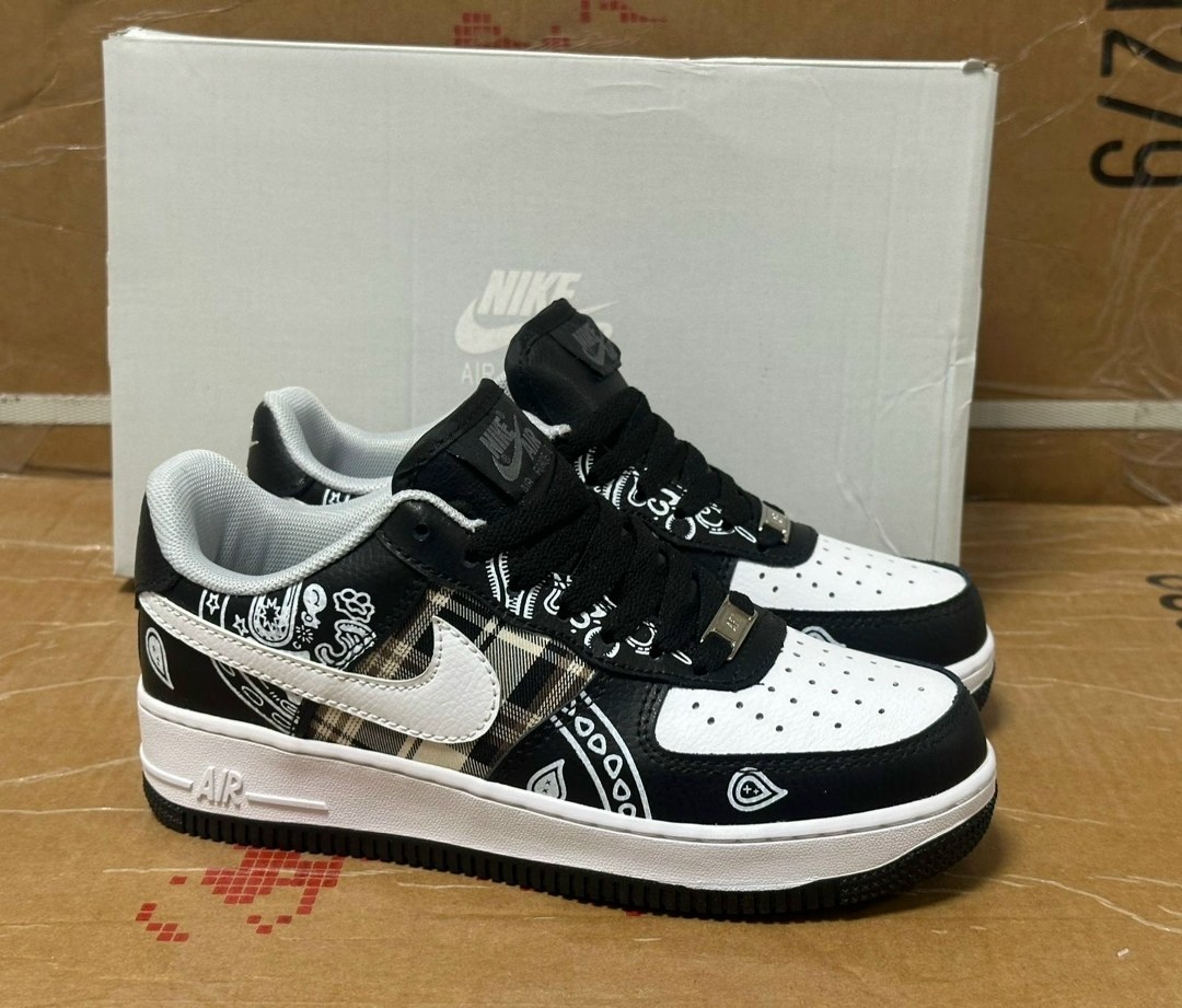 мужские кроссовки nike air force 1 low,кроссовки travis scott x nike air force 1 low,кроссовки nike air force 1 low travis scott,кросcовки nike air force 1,sb dunk low travis scott nike