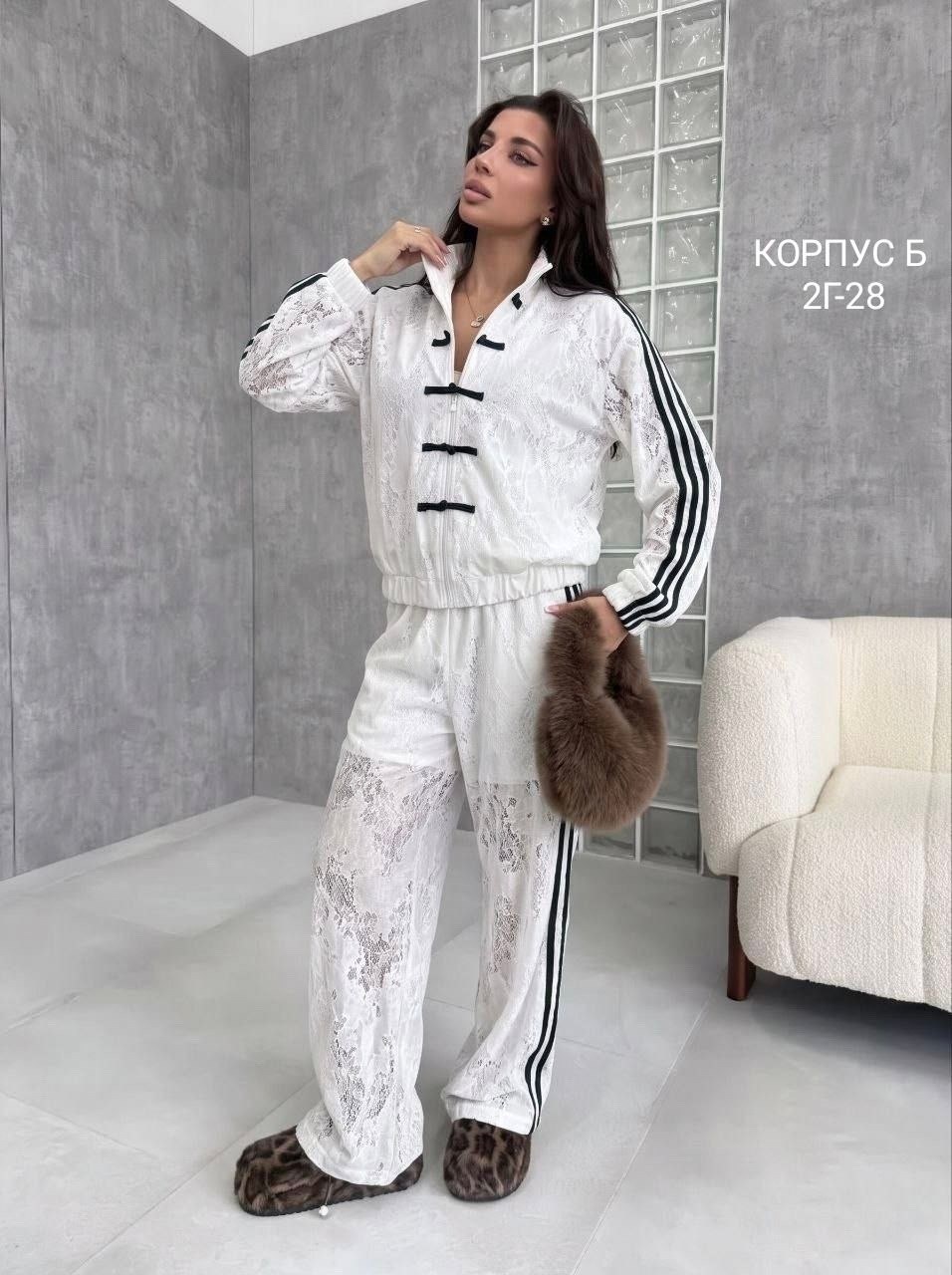 стильные костюмы,женский костюм,женский спортивный костюм,костюм белый,повседневный костюм