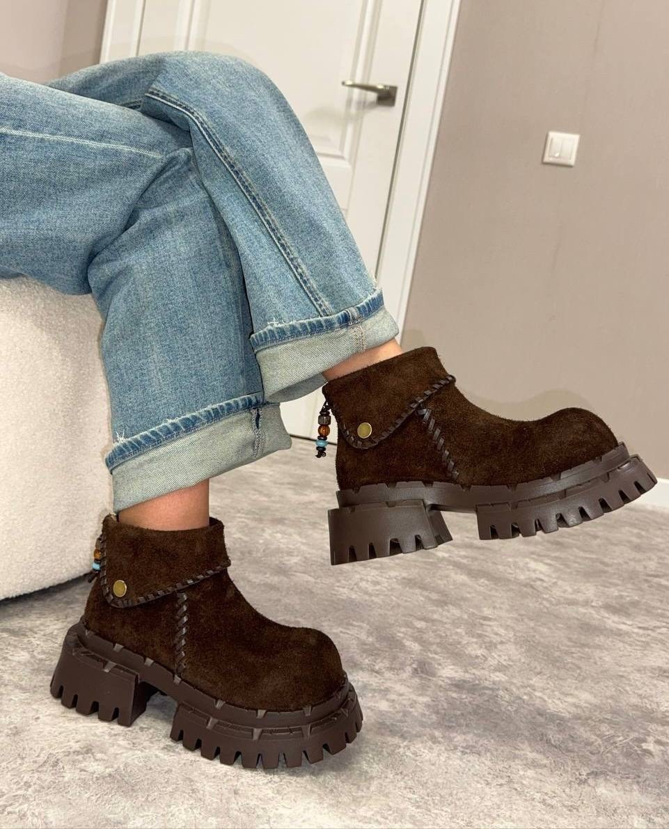 balenciaga ботинки,ботинки осенние balenciaga balenciaga цвет темный хаки,ботинки осенние balenciaga,ботинки осенние balenciaga balenciaga цвет черный,женские ботинки balenciaga