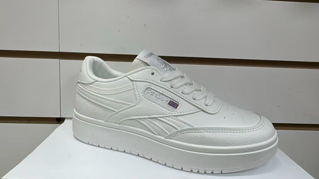 кроссовки reebok,белые кроссовки reebok,кроссовки женские reebok,кроссовки мужские reebok 100074353 белые 11 us,кроссовки женские reebok club