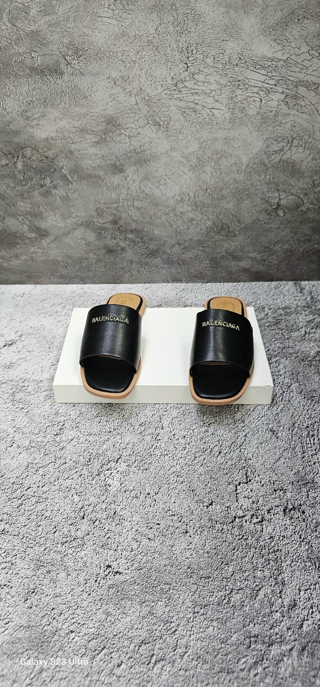 шлепанцы баленсиага,шлепки баленсиага женские,тапочки balenciaga,,тапочки баленсиага