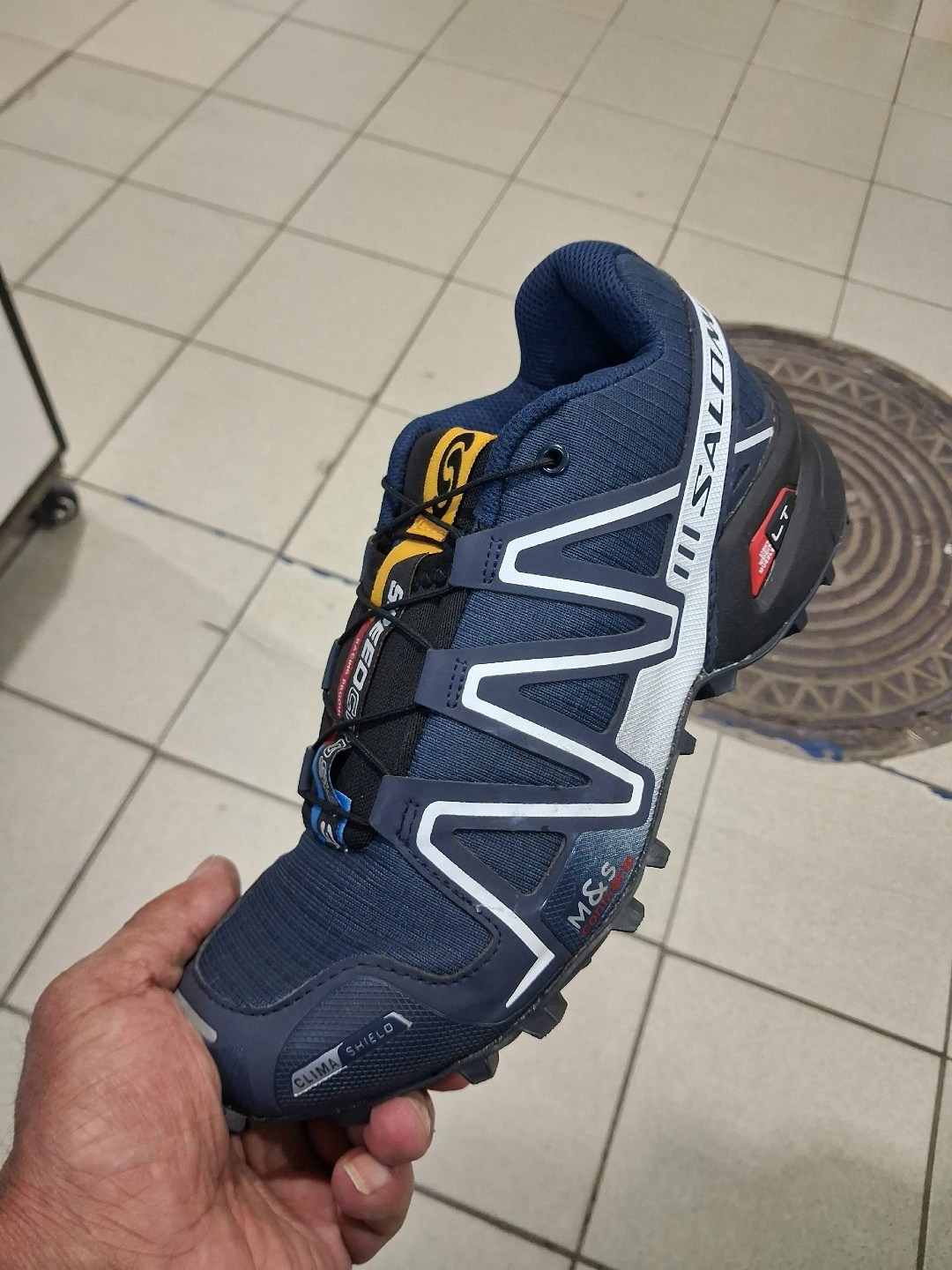 кроссовки salomon,кроссовки salomon speedcross,кроссовки speedcross 3 salomon,мужские кроссовки salomon,salomon speedcross 3