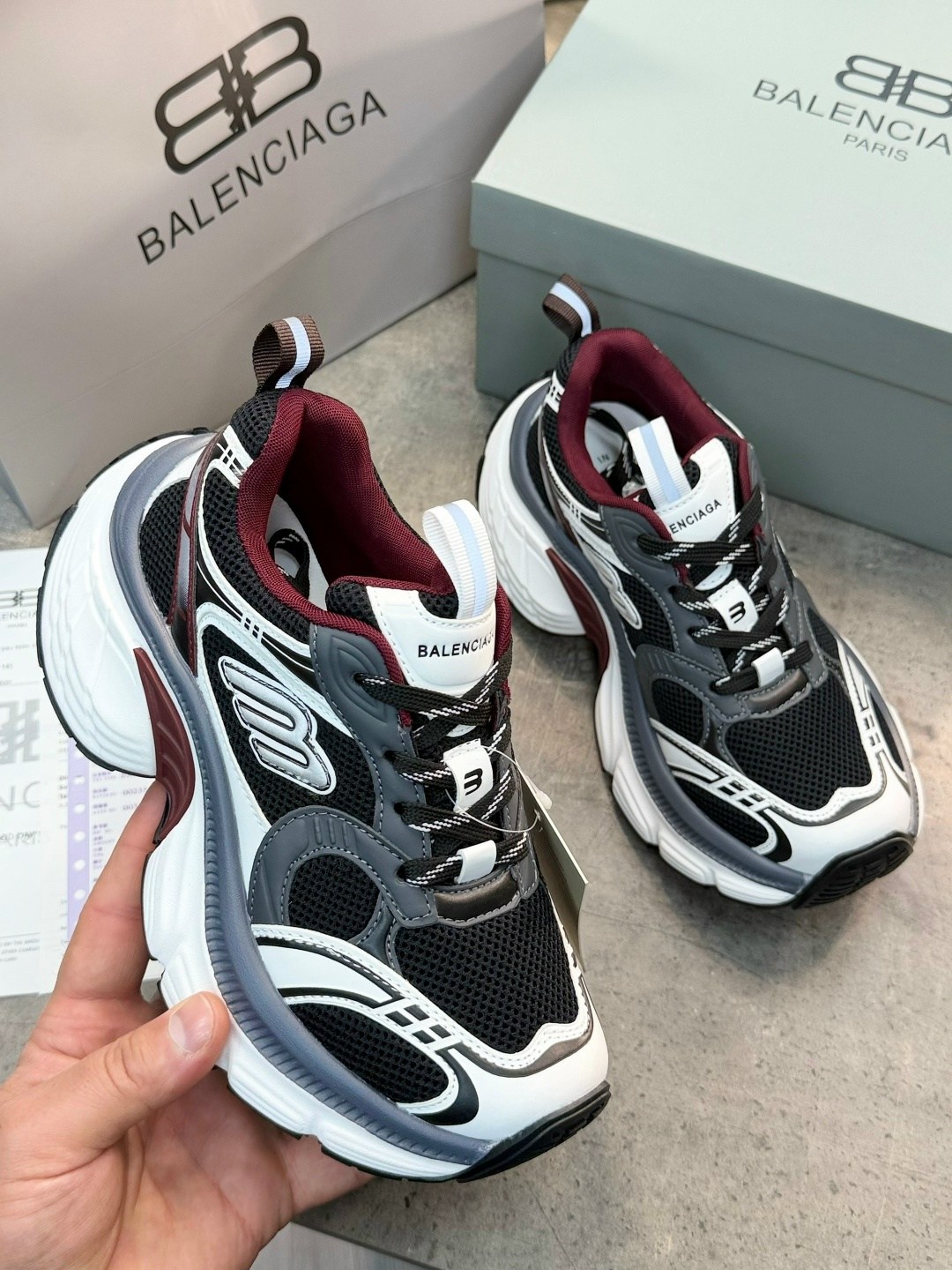 кроссовки женские balenciaga,кроссовки balenciaga,баленсиага кроссовки женские,кроссовки triple s balenciaga,кроссовки баленсиага