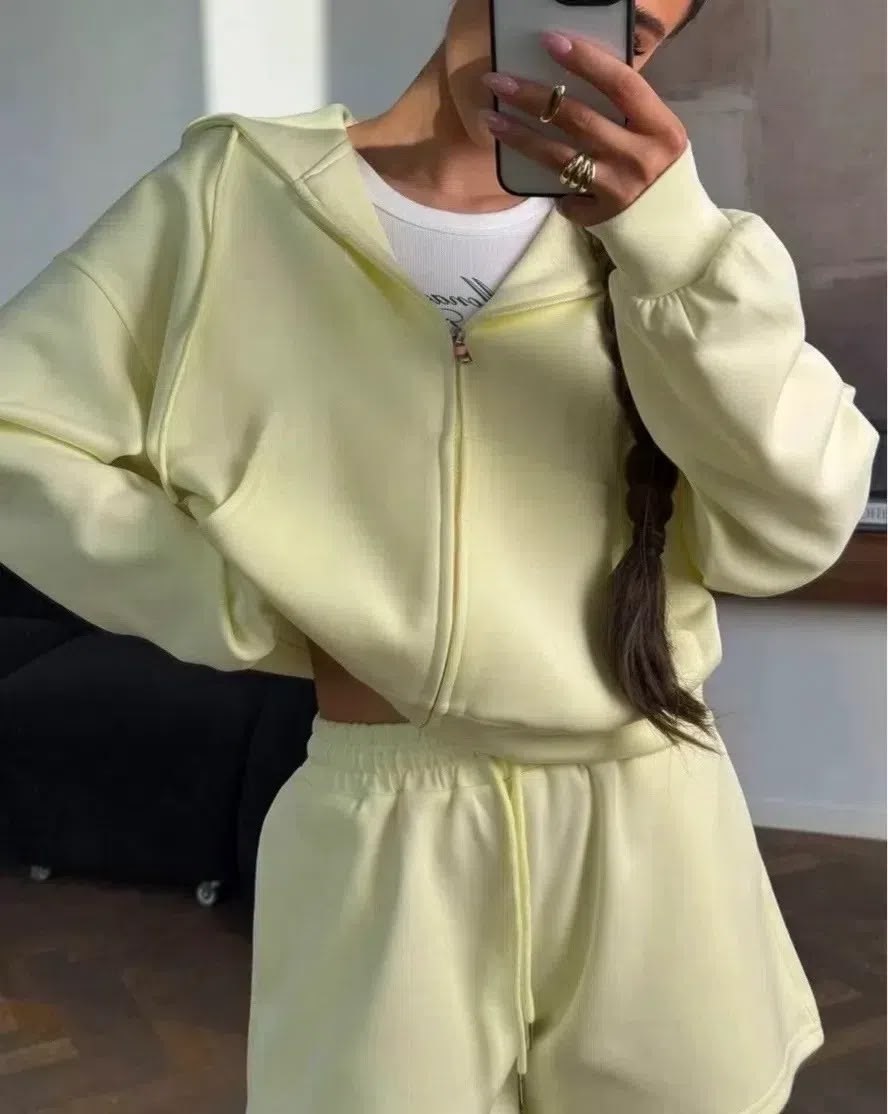 женский костюм,женская кофта,модное платье,платье с капюшоном