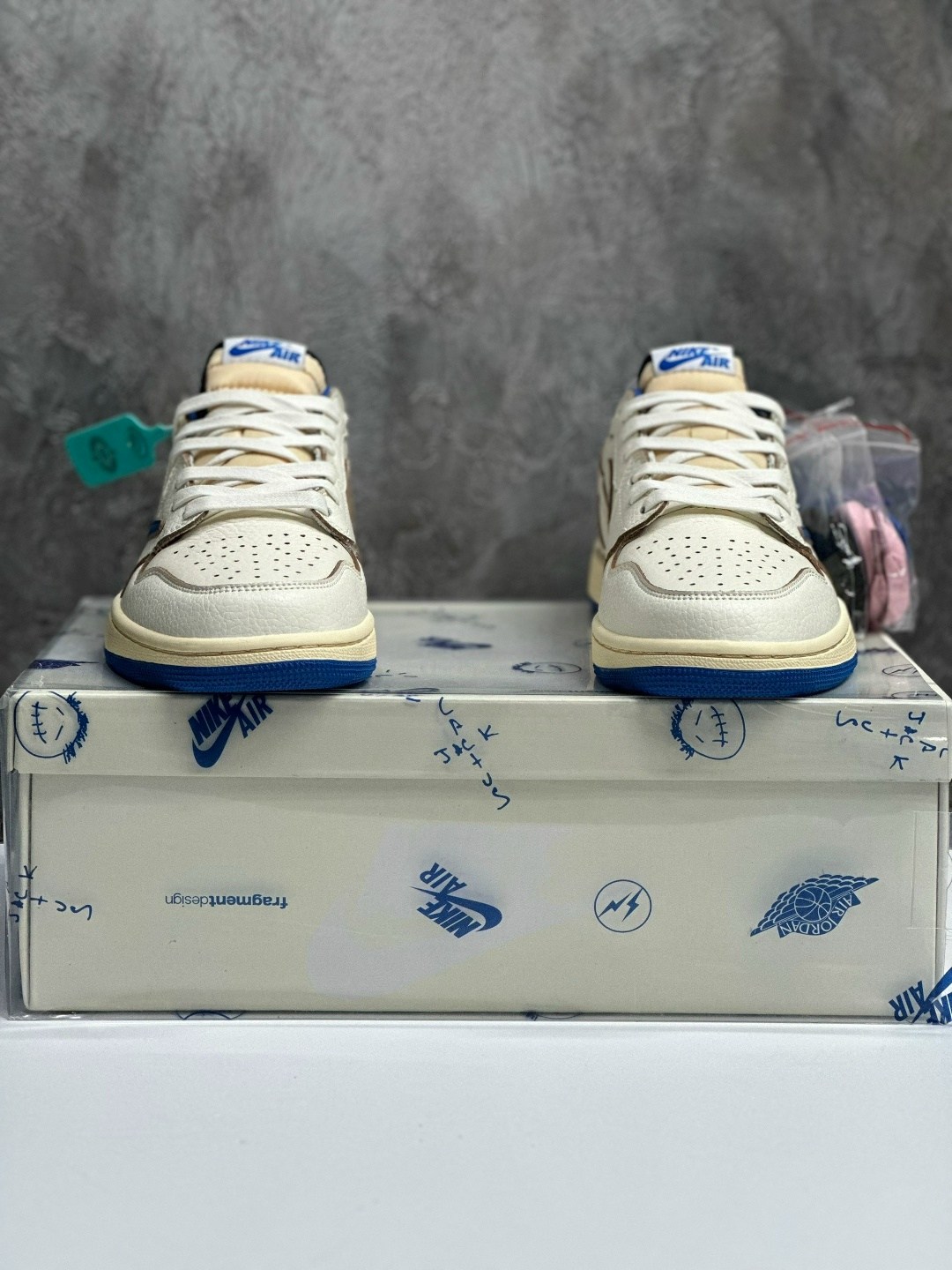 air jordan 1 low travis scott,nike air jordan 1 low travis scott,jordan 1 low travis scott,air jordan 1 low og,nike air jordan 1 low