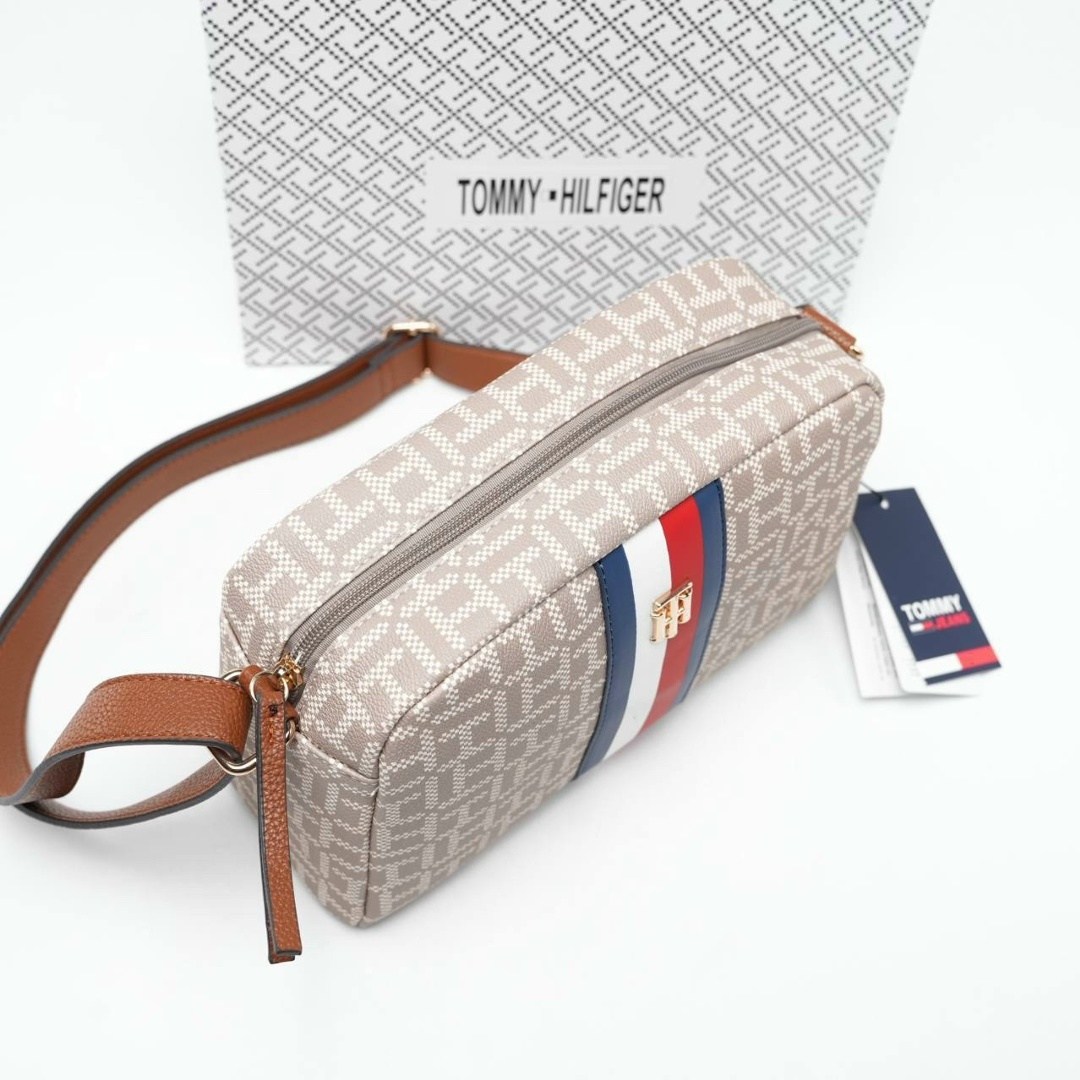 сумка женская tommy hilfiger,сумка tommy hilfiger,сумка через плечо маленькая кросс,сумка через плечо маленькая кросс боди,сумка женские