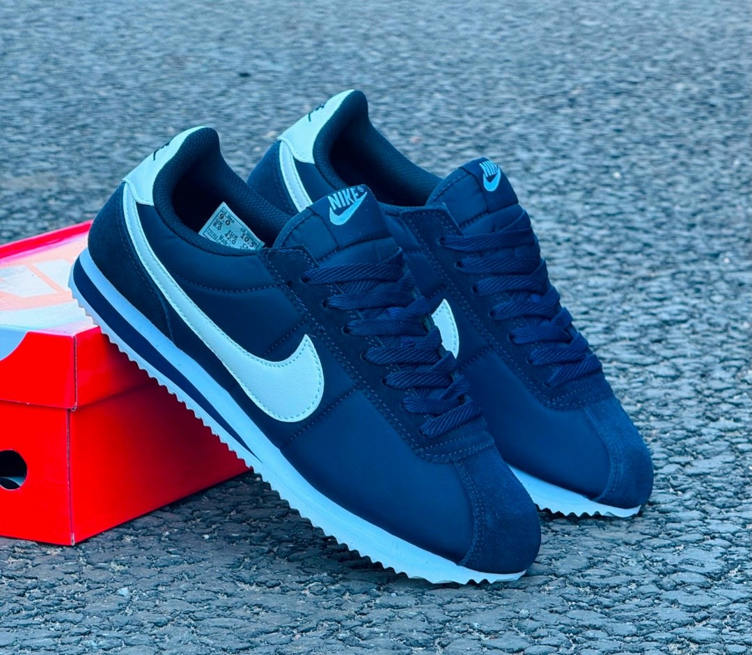 nike cortez classic,nike classic cortez leather black 749571-002,nike cortez classic leather,найк кортес черные,кроссовки мужские nike cortez