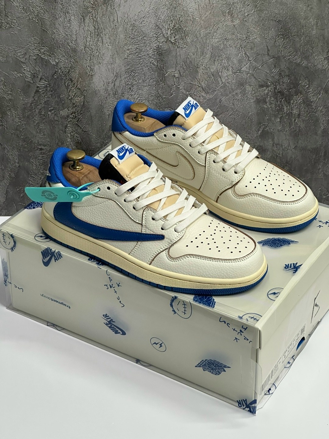 air jordan 1 low travis scott,nike air jordan 1 low travis scott,jordan 1 low travis scott,air jordan 1 low og,nike air jordan 1 low
