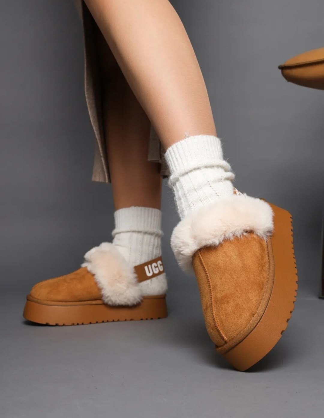 ,ugg slipper,ugg funkette slipper,угги женские,угги с открытой пяткой зимние на платформе тапочки с мехом besmoda shoes 261217457