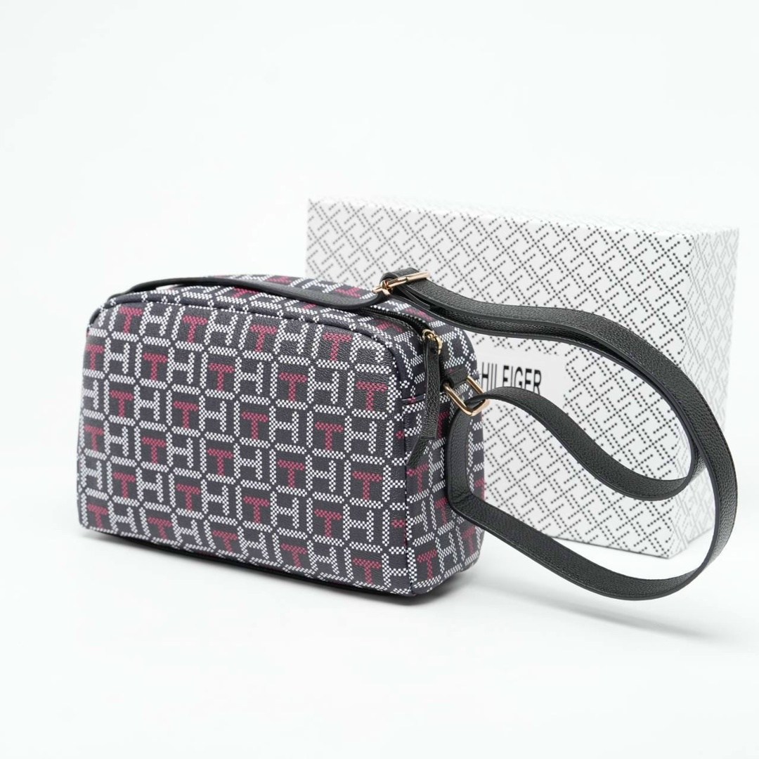 сумка женская tommy hilfiger,сумка tommy hilfiger,сумка через плечо маленькая кросс,сумка через плечо маленькая кросс боди,сумка женские