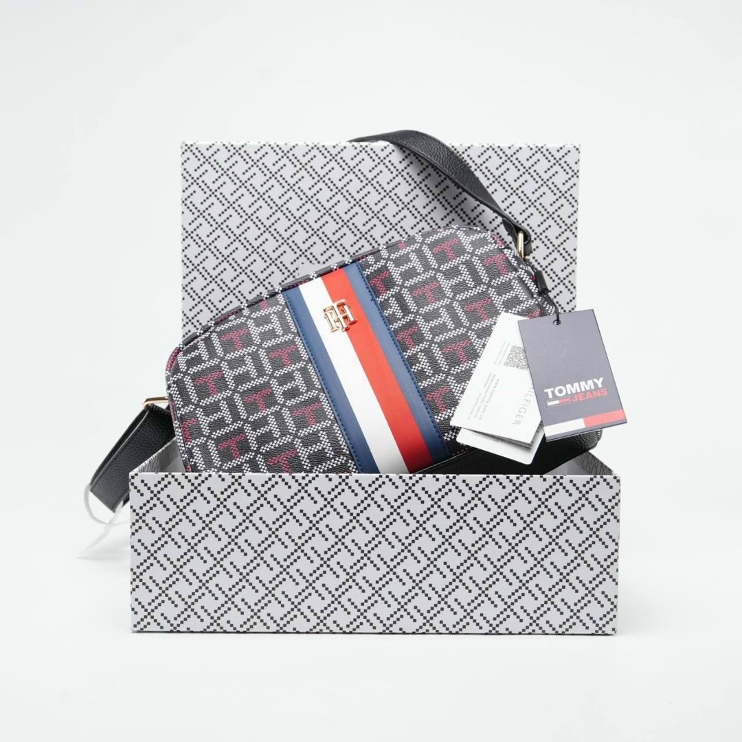 сумка женская tommy hilfiger,сумка tommy hilfiger,сумка через плечо маленькая кросс,сумка через плечо маленькая кросс боди,сумка женские