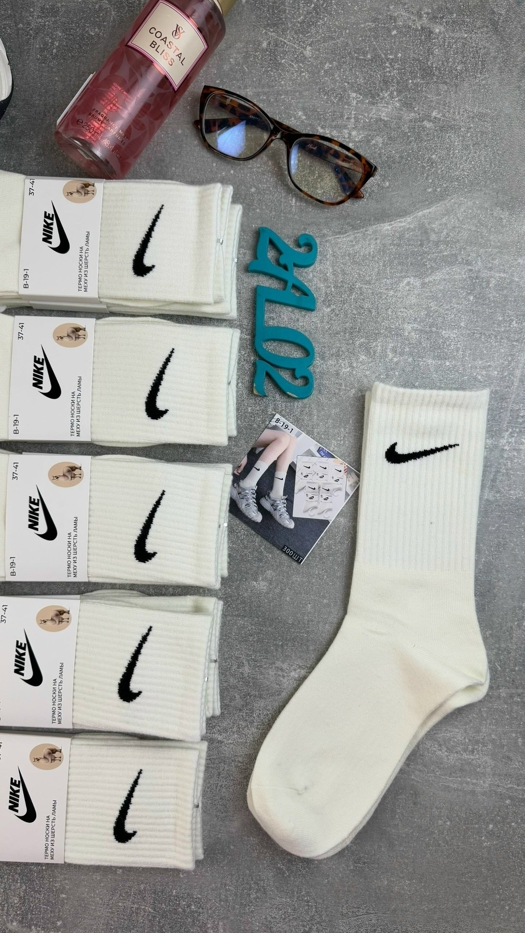 комплект носков nike,комплект носков женских nike sport socks белых 36-41,носки спортивные женские,носки длинные nike,спортивные носки