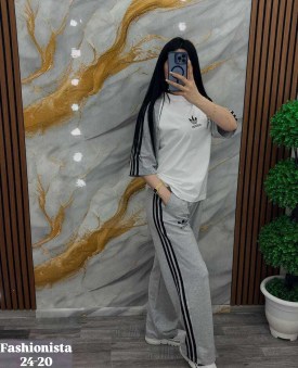 Костюм