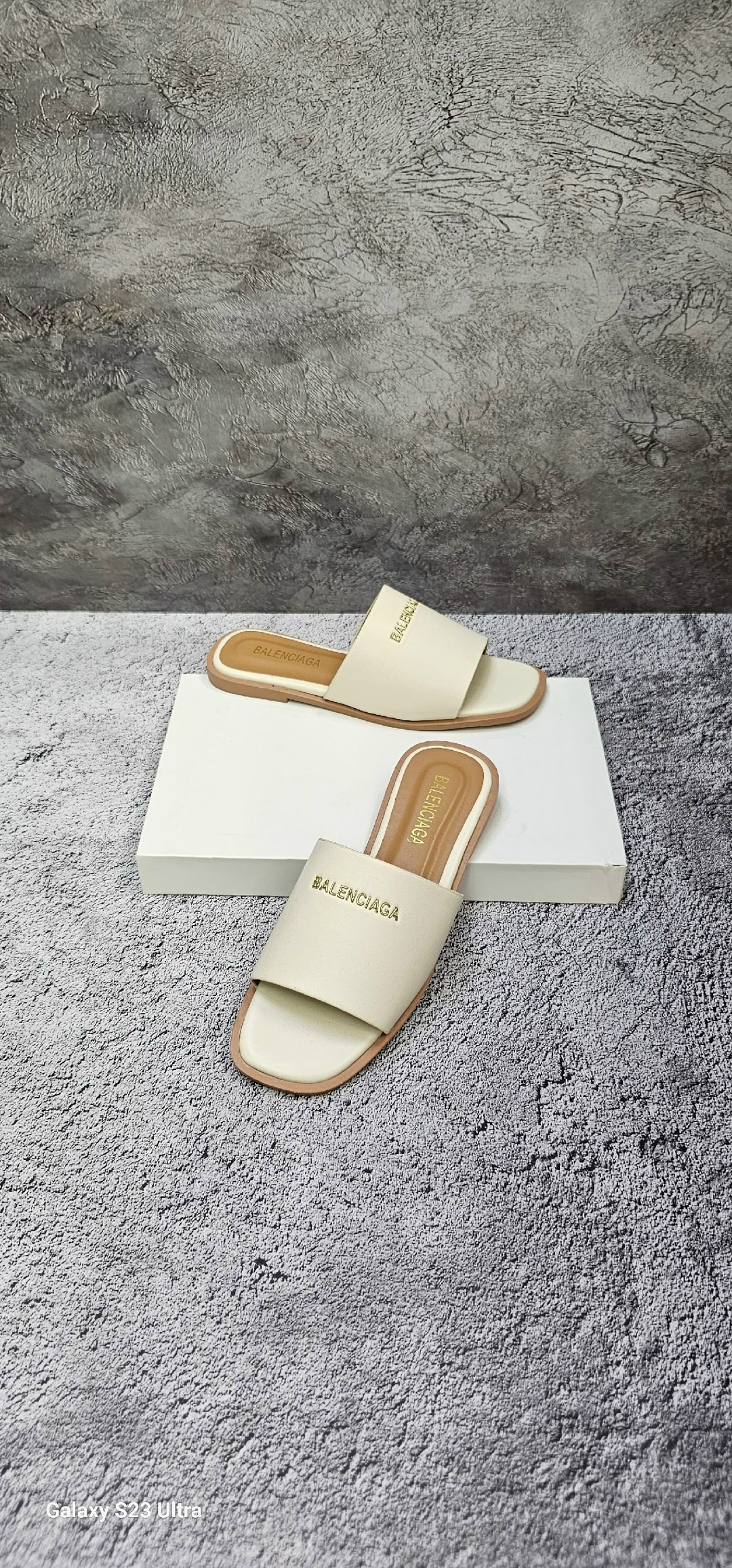 шлепанцы баленсиага,шлепки баленсиага женские,тапочки balenciaga,,тапочки баленсиага