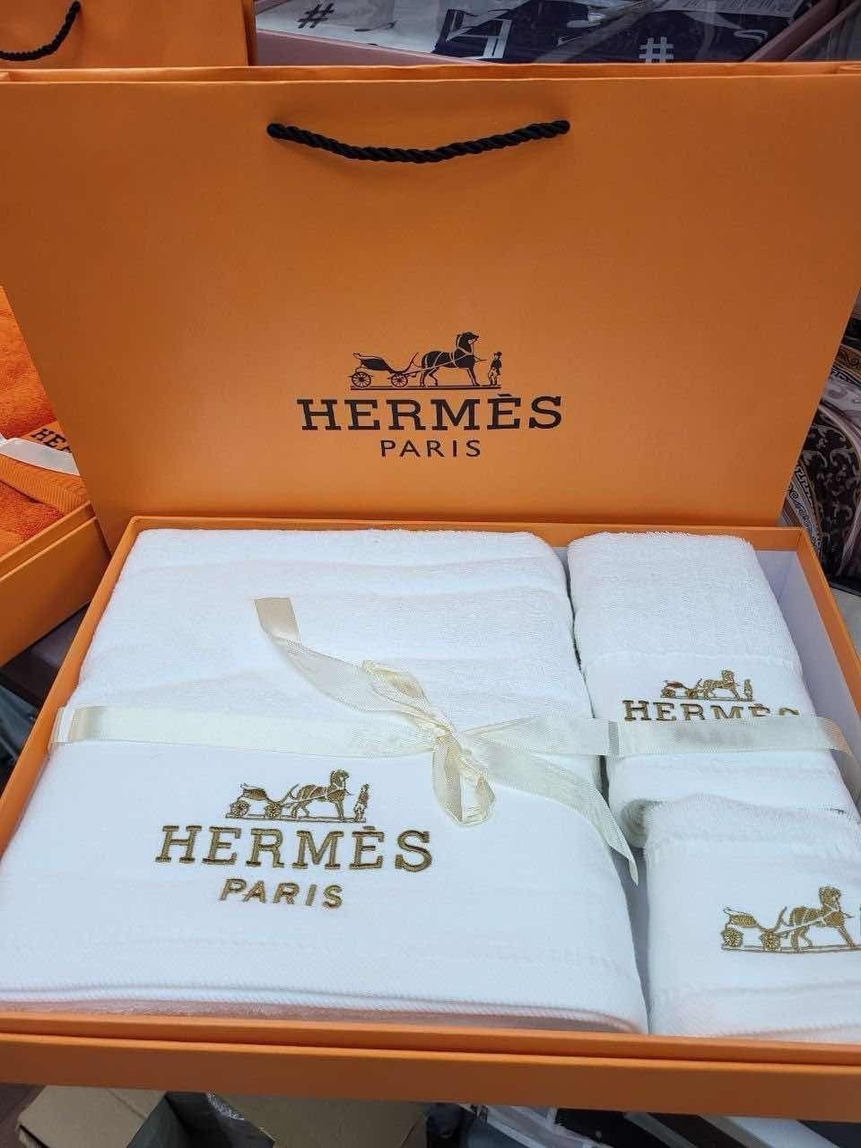 набор полотенец hermes в коробке,полотенца hermes,подарочные наборы полотенец,полотенце для ванной hermes,подарочное полотенце hermes paris