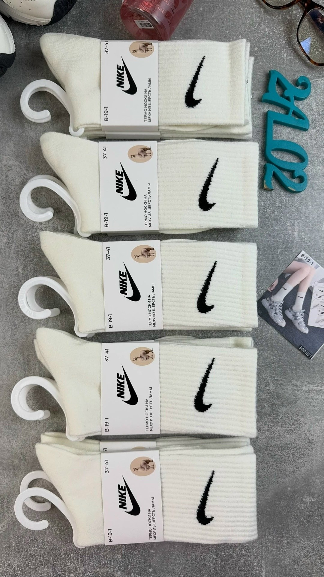 комплект носков nike,комплект носков женских nike sport socks белых 36-41,носки спортивные женские,носки длинные nike,спортивные носки